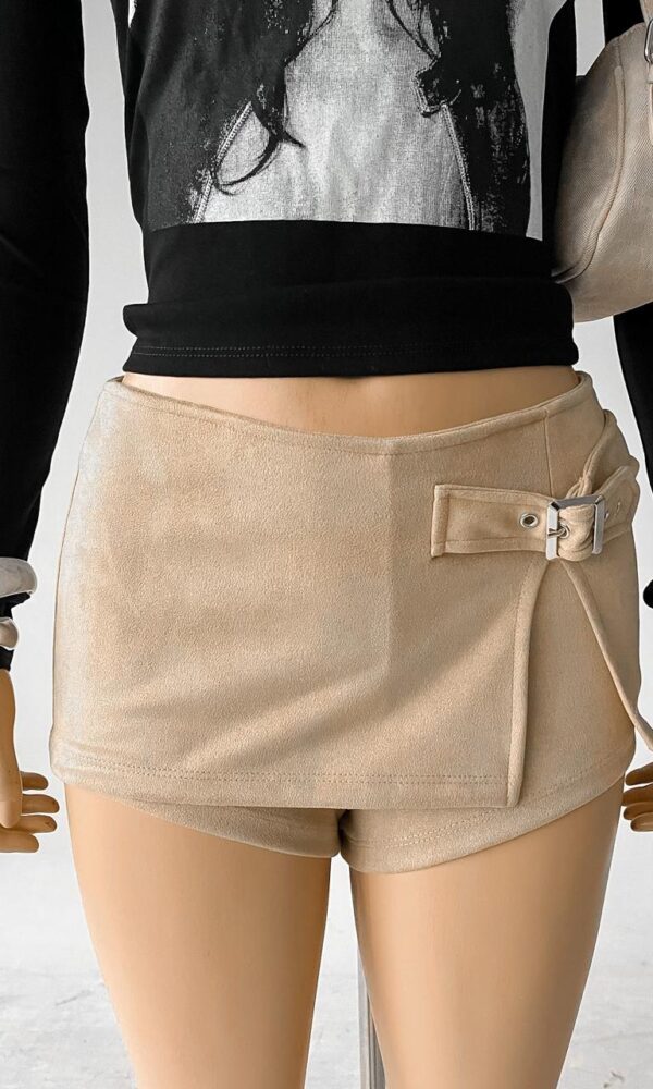 short suede hebilla